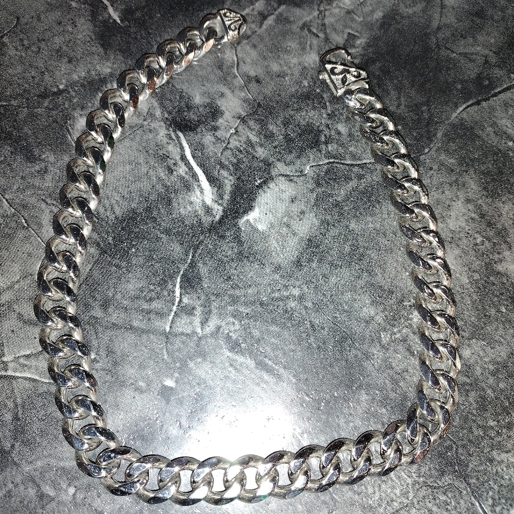 STUNNING SOLID TITANIUM NECKLACE/CHOKER